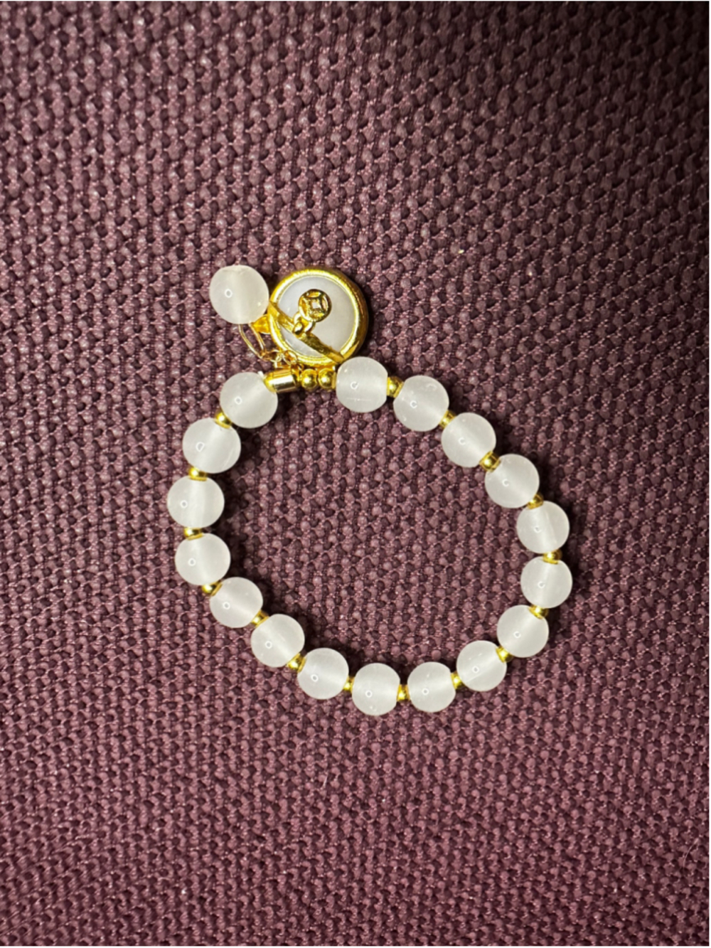 White and Gold Beaded Bracelet